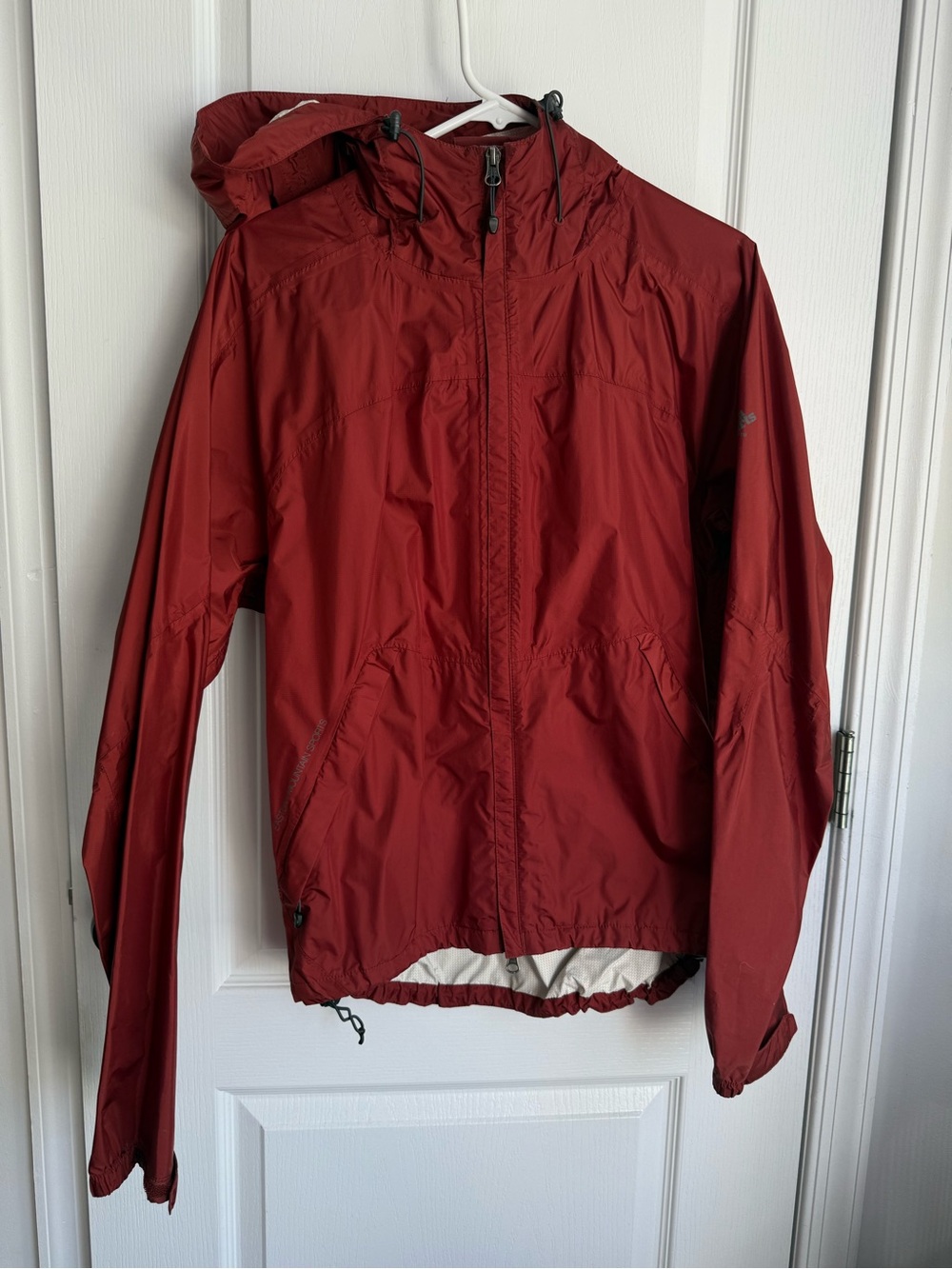 Eastern Mountain Sports Men's Small Jacket with Blue Logo